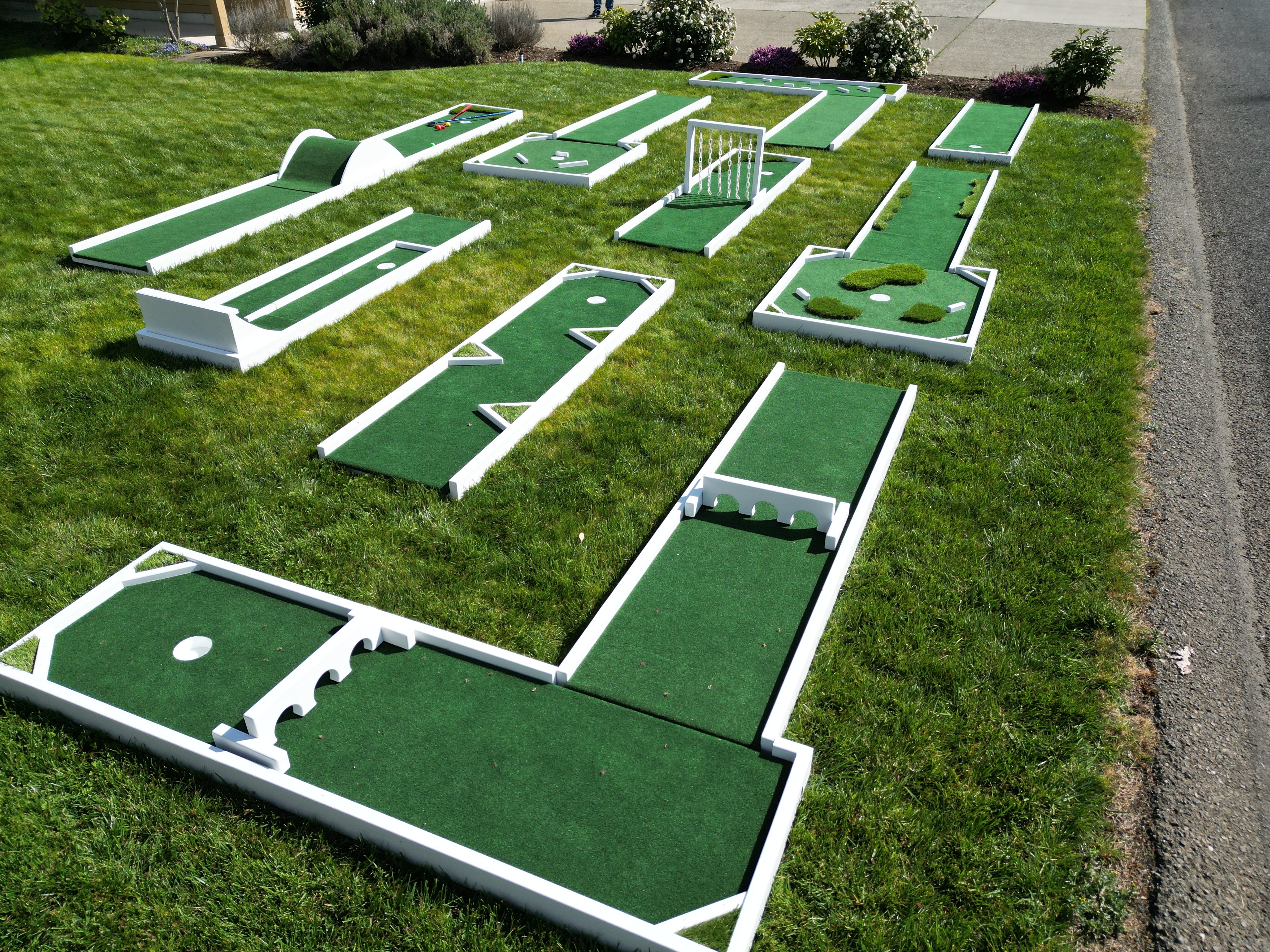 Mini Golf 9 Hole