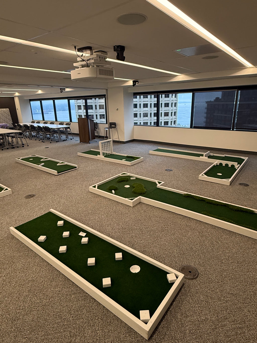 Mini Golf 6 Hole