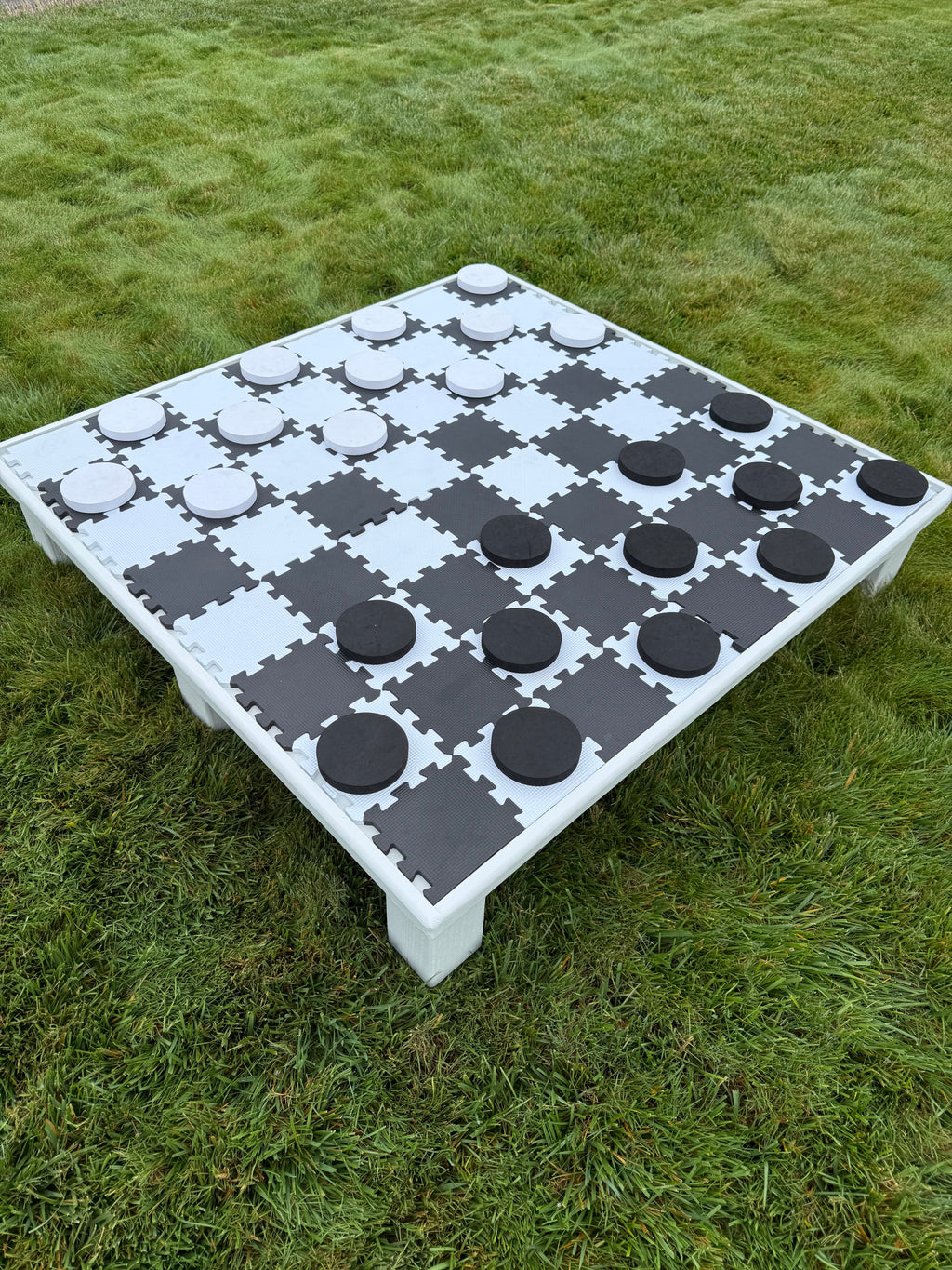 Jumbo Checkers